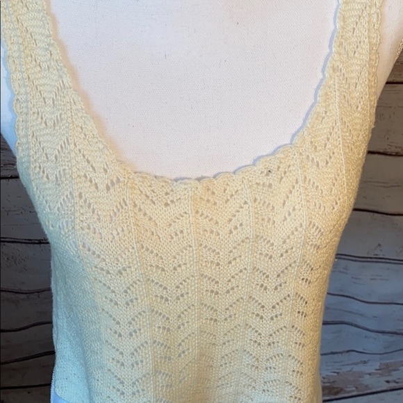 COTTON ON Crochet Cream Small Crop Top - Picture 8 of 13